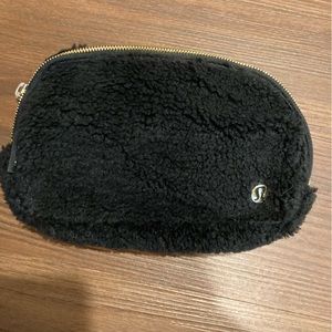 Lululemon Black Fleece Everyday Belt Bag NWT